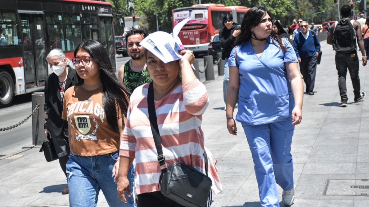 Ola de calor y extremas temperaturas se registrarán en Santiago