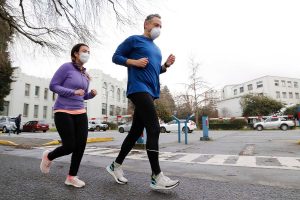 Caminar, la nueva forma de mantenerse sano durante la pandemia