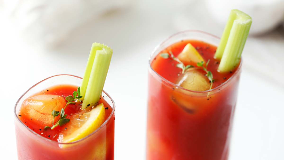 Fácil y rico! Receta de Bloody Mary sin alcohol — Radio Imagina