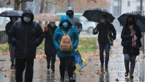 Lluvia En Santiago