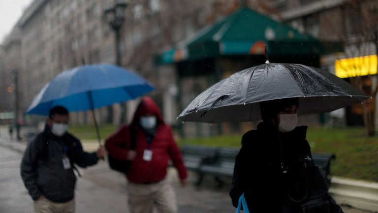 Lluvia En Santiago