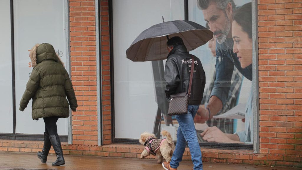 Lluvia En Santiago