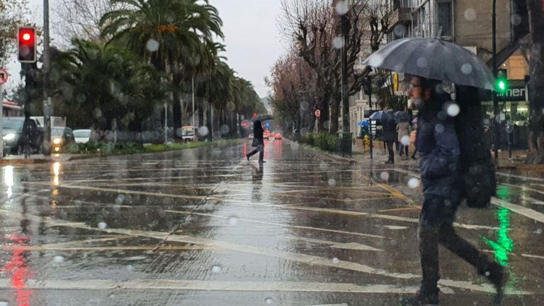 Lluvia En Santiago