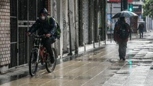 Lluvia En Santiago