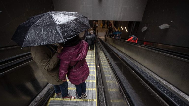 Lluvia En Santiago