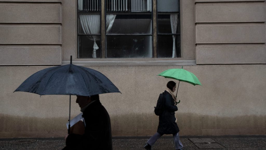 Lluvia En Santiago