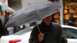 Lluvia En Santiago