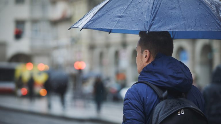 Ola Polar Y Lluvia En Santiago