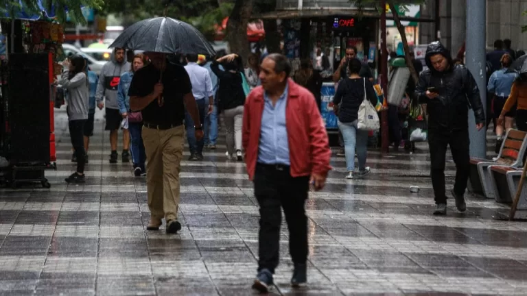 Lluvia En Santiago