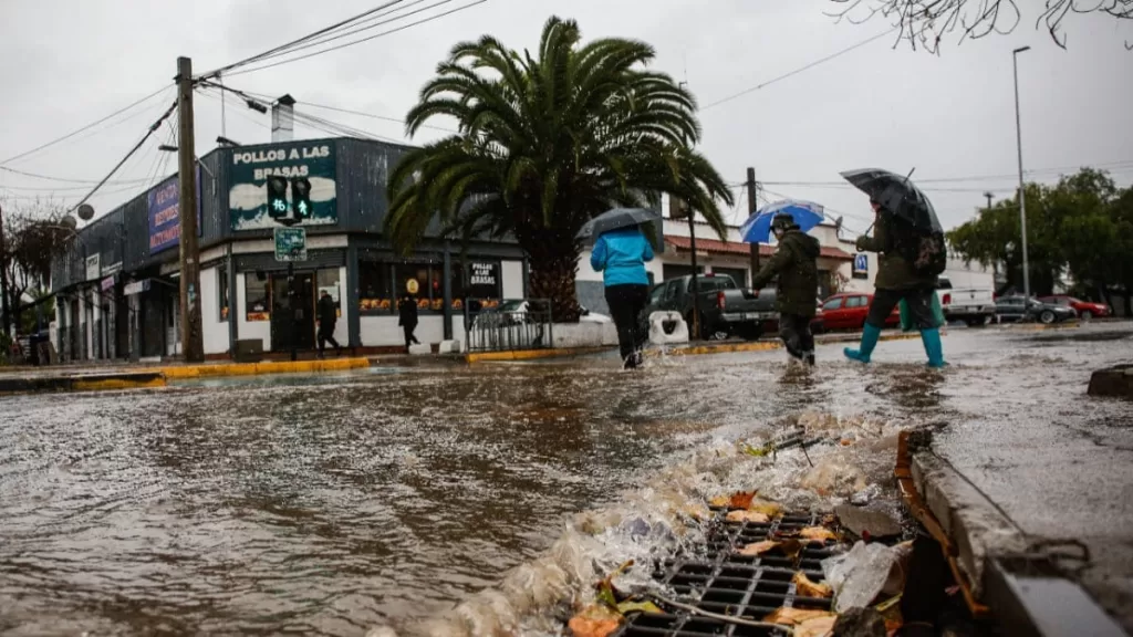 Lluvia En Santiago