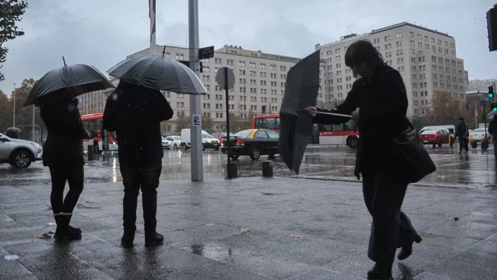 Lluvia En Santiago