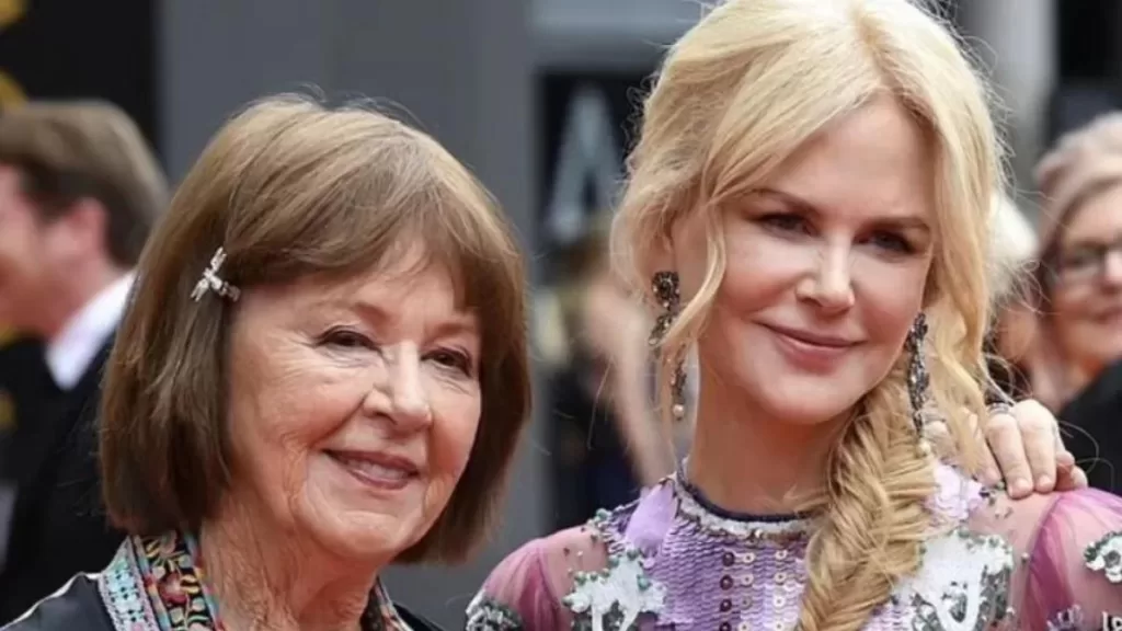 Nicole Kidman Y Su Madre