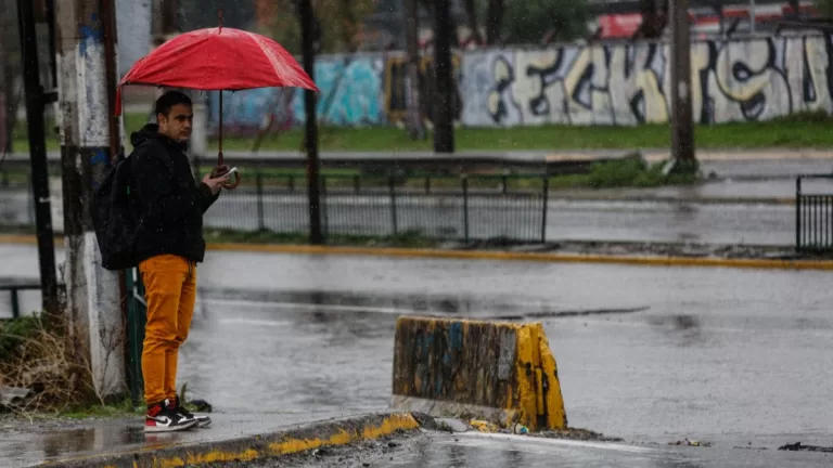 Lluvia En La Region Metropolitana