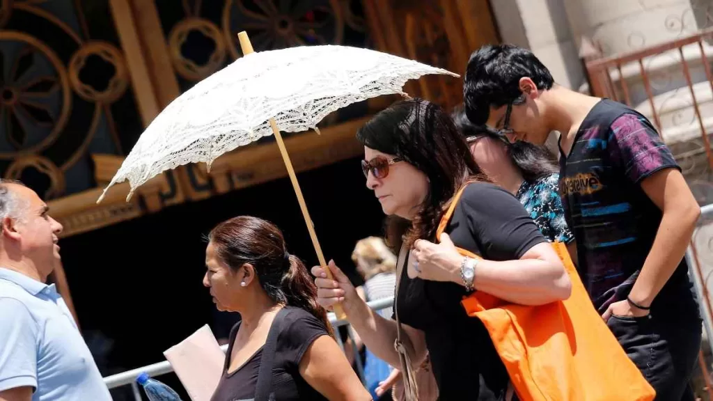 Ola De Calor En La Region Metropolitana