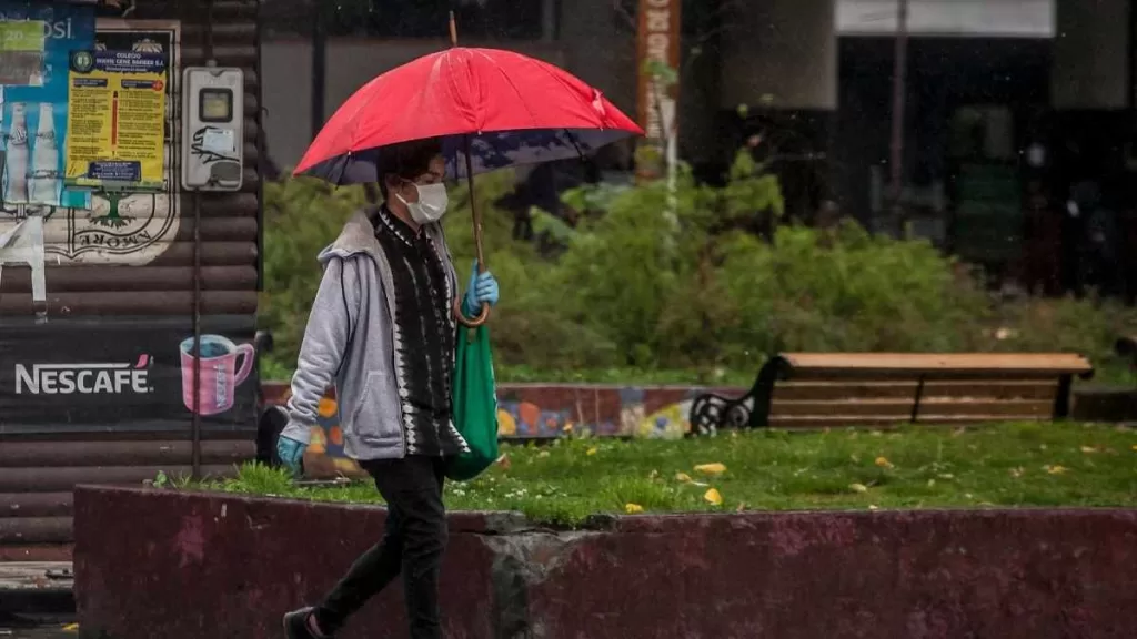 Lluvia En La Region Metropolitana (6)