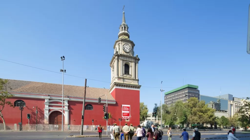 ¿Sabes Cuál Es El Monumento Más Antiguo De Santiago De Chile Aquí Te Contamos